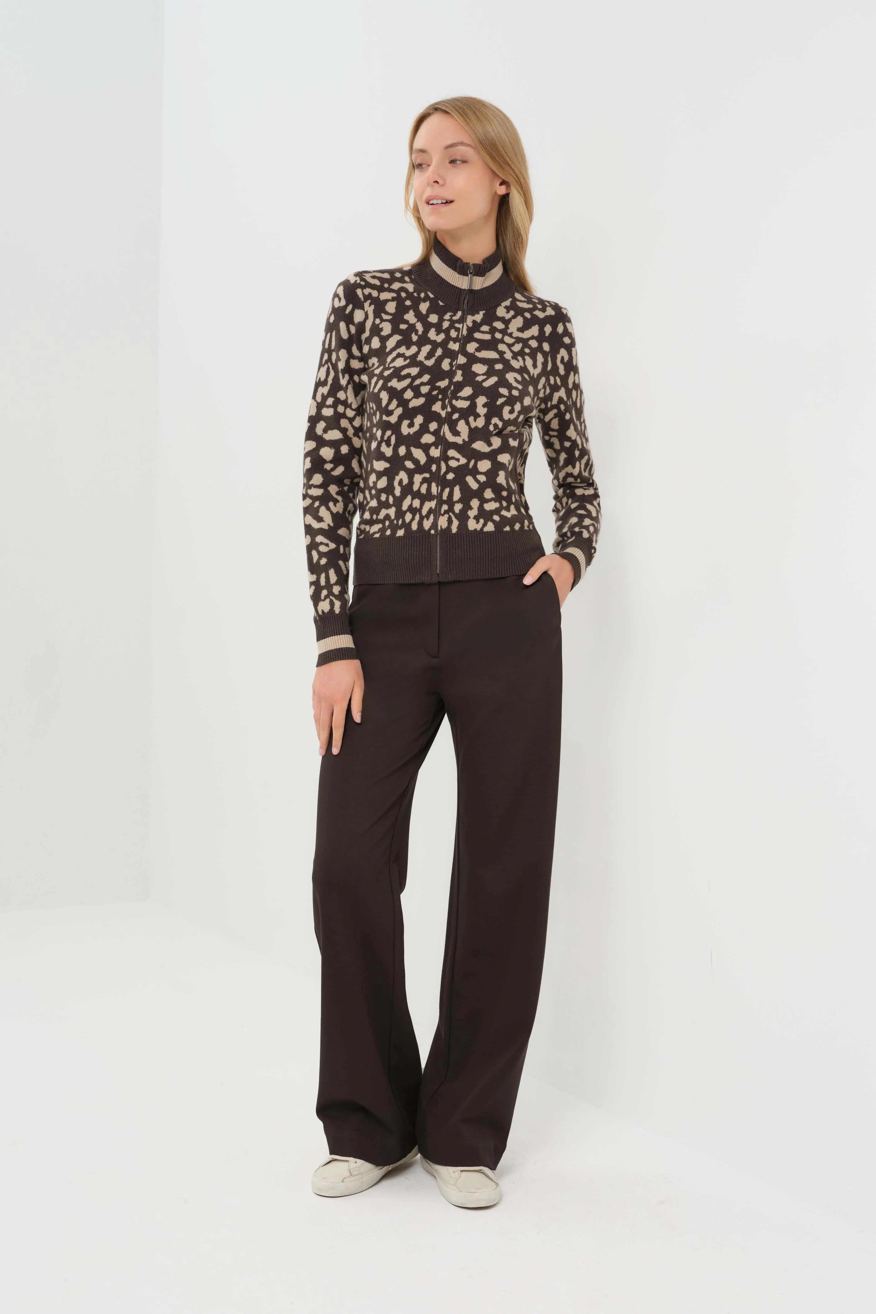 Bomi Jacquard Zip up Sweater - Image 5