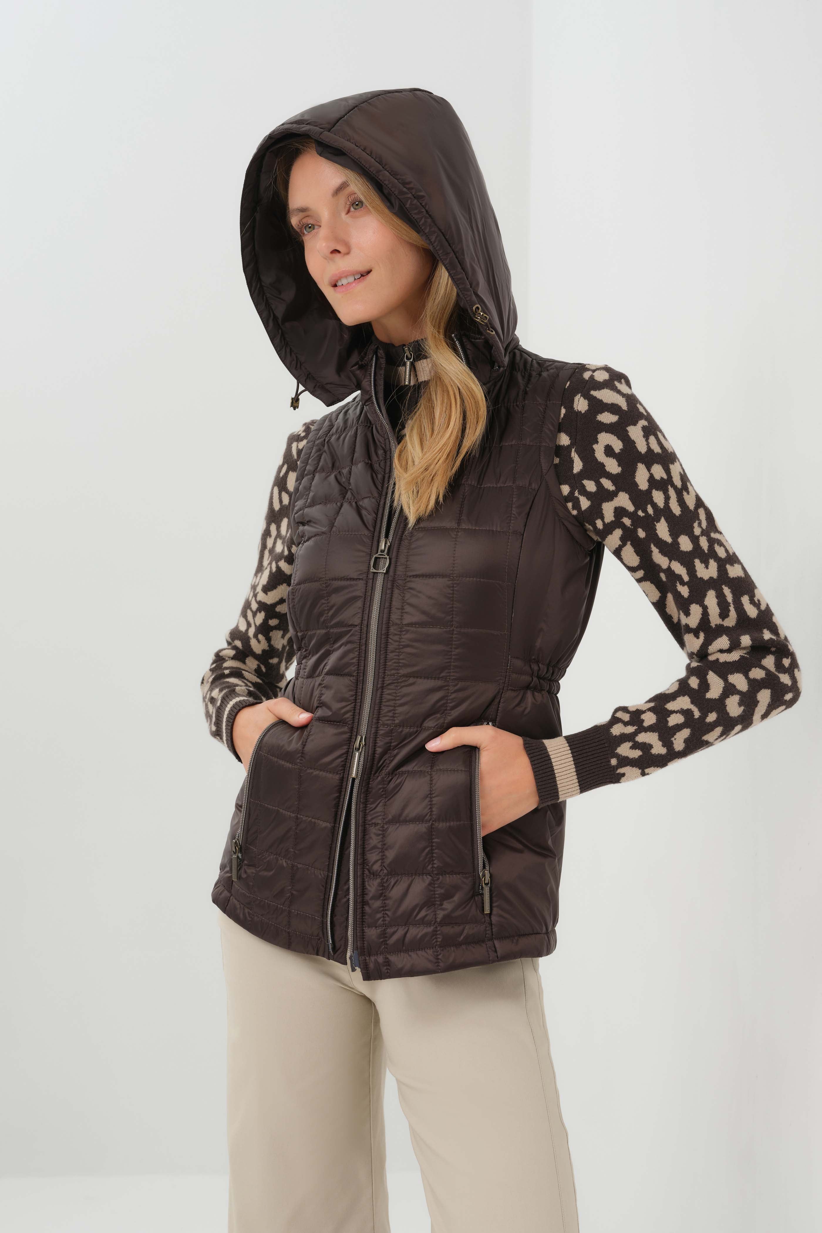 Hooded Montreal Quilted Vest with Removable Hood - Image 3