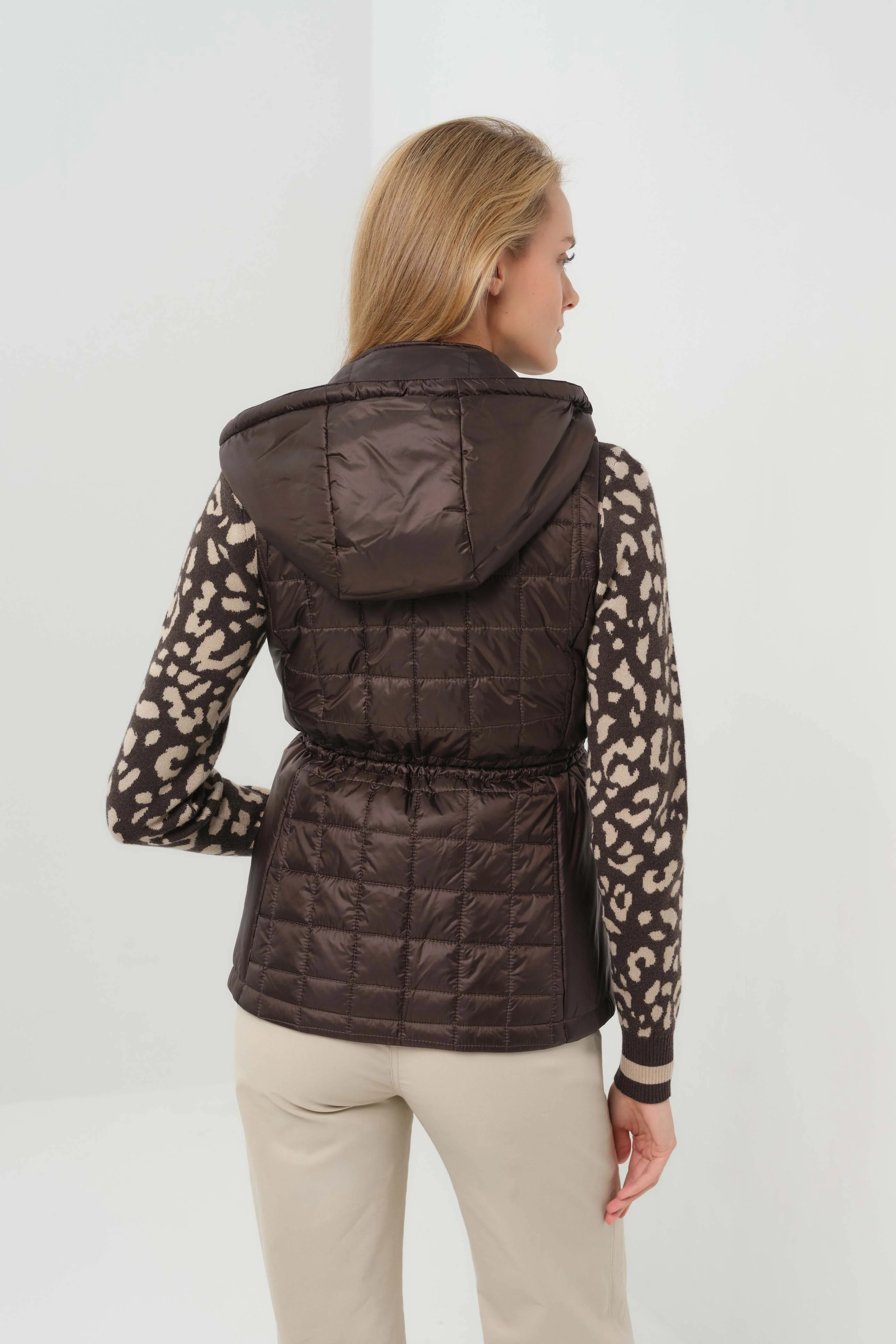 Hooded Montreal Quilted Vest with Removable Hood - Image 4