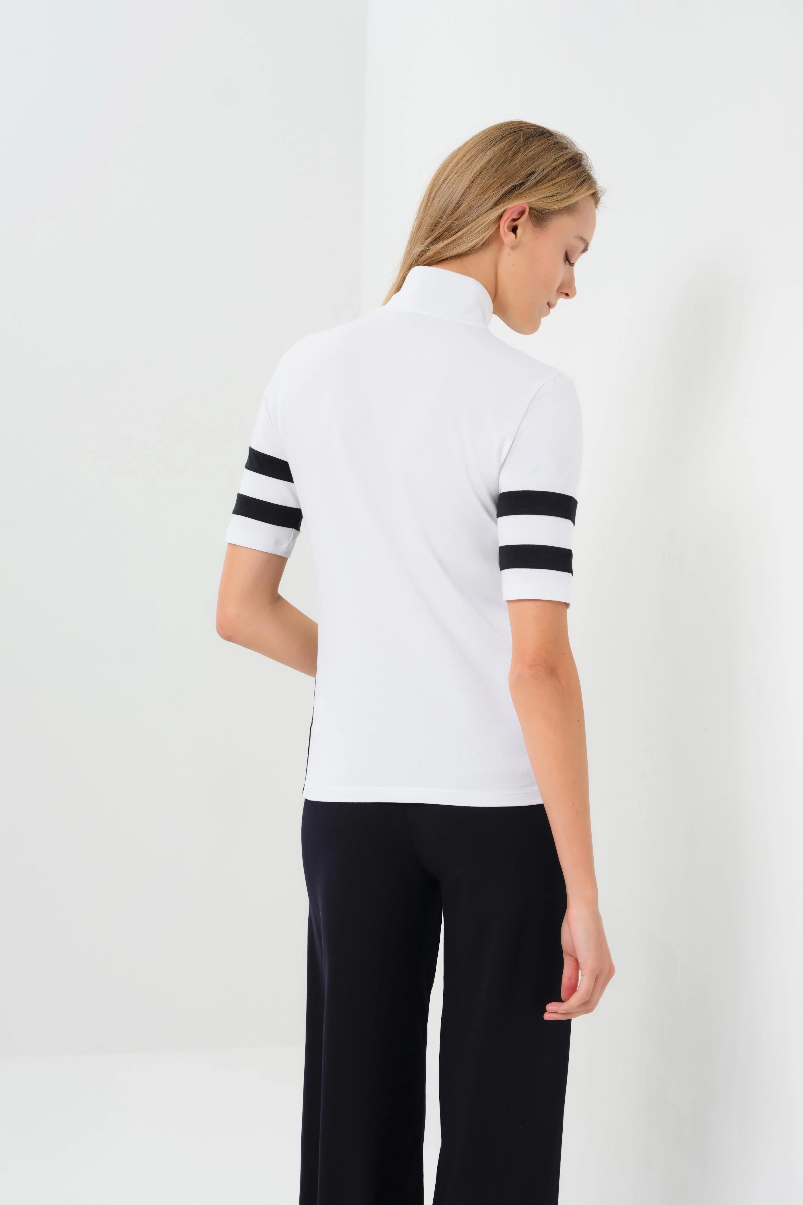 Serena Sport Striped Zip-Up Short Sleeve Top - Image 3